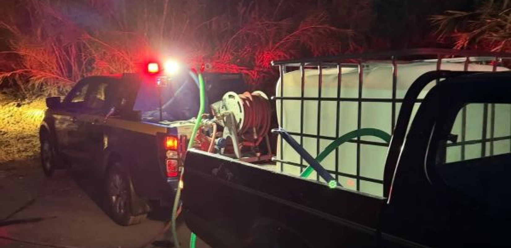 Οριοθετήθηκε η πυρκαγιά στη Σαλαμίνα - Παραμένουν δυνάμεις για τυχόν αναζωπυρώσεις