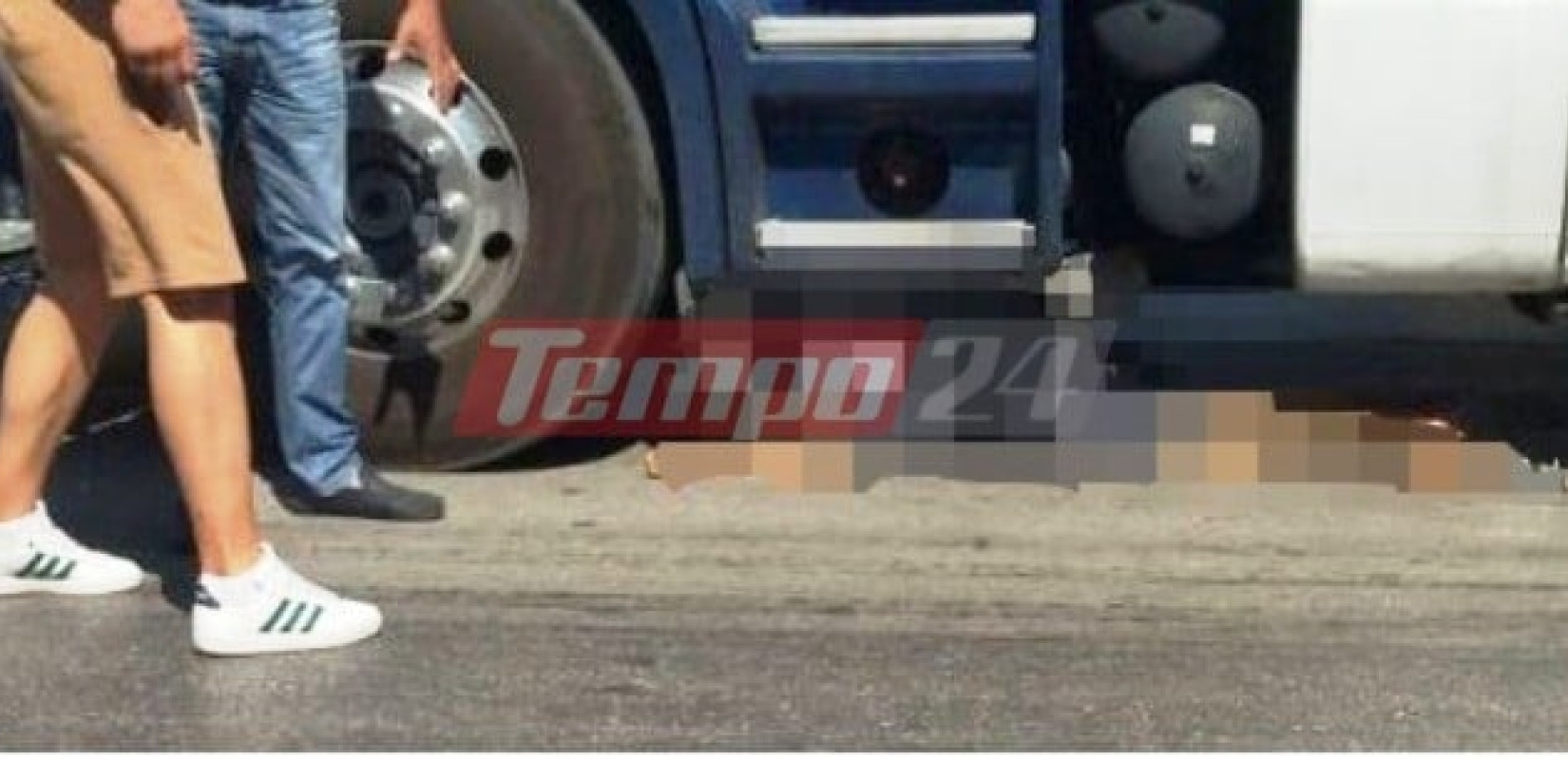 Πάτρα: Νταλίκα παρέσυρε γυναίκα - Απεγκλωβίστηκε τραυματισμένη από τις ρόδες