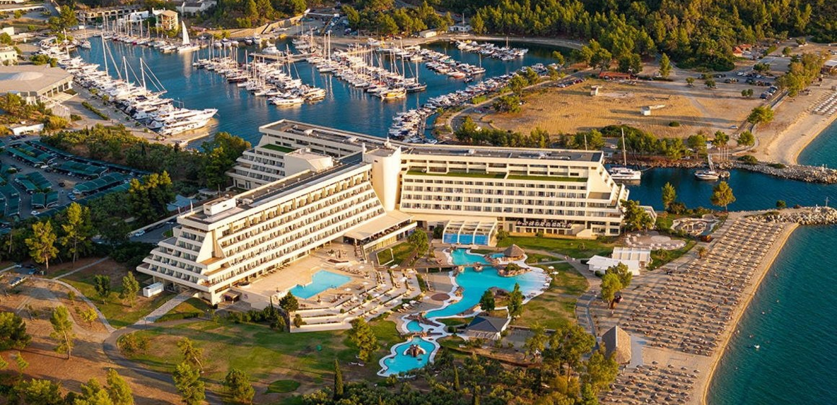 Χαλκιδική: «Γυρίζει σελίδα» το Πόρτο Καρράς Χαλκιδική: «Γυρίζει σελίδα» το Πόρτο Καρράς