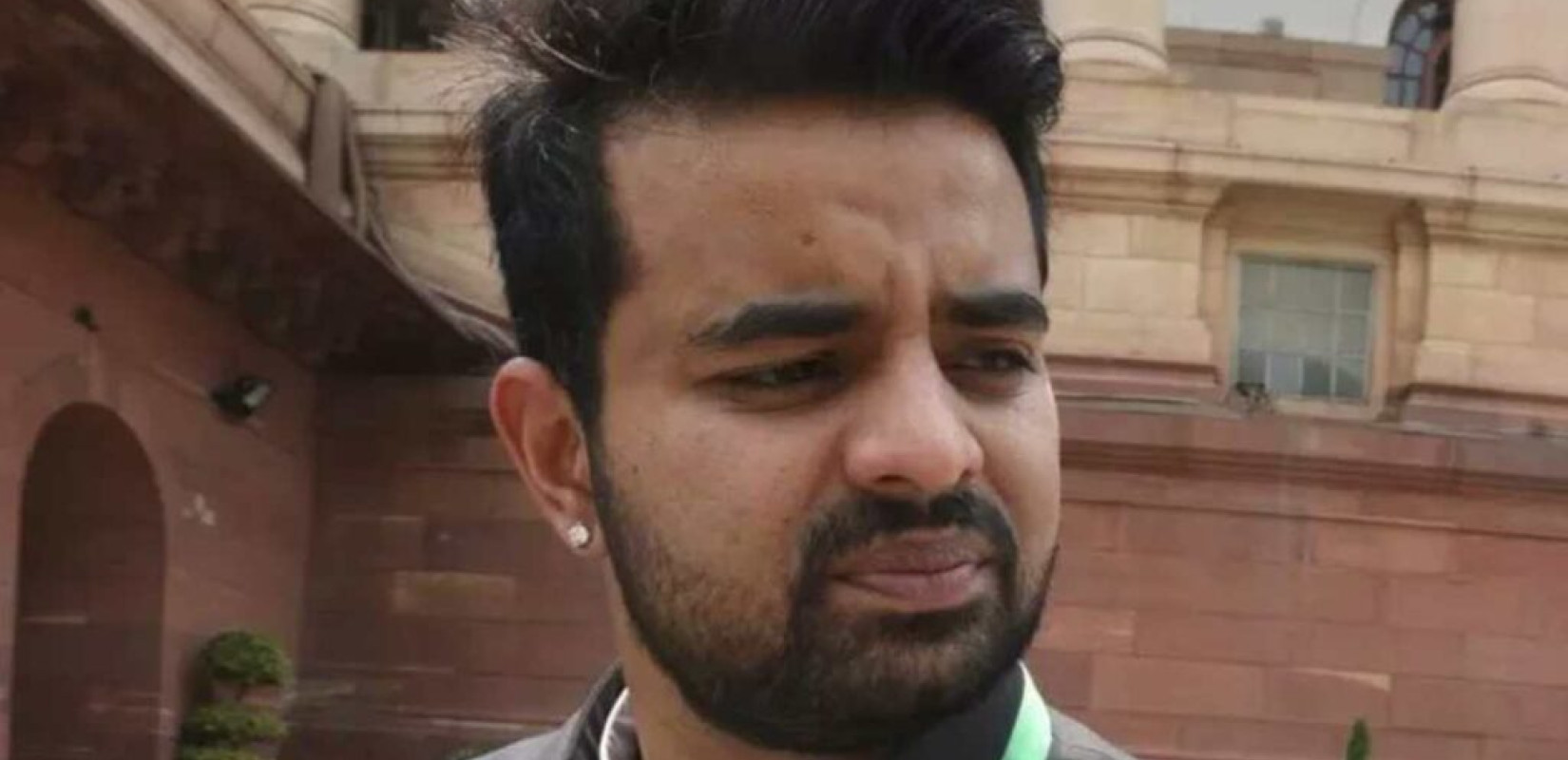 Ινδία: Πρώην επιφανής πολιτικός καταδικάστηκε σε ισόβια κάθειρξη για βιασμό