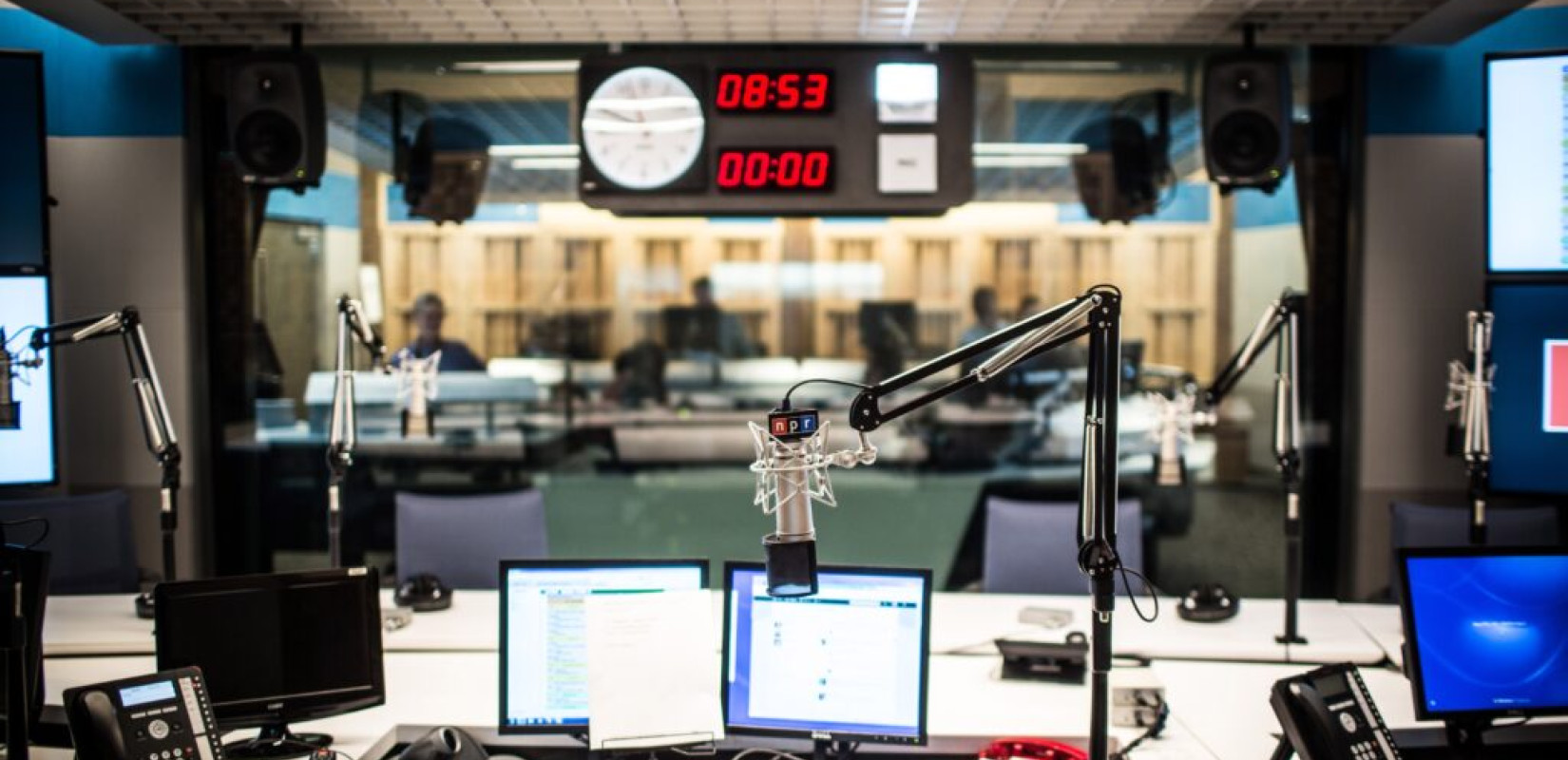 ΗΠΑ: Παραιτήθηκε η διευθύντρια ειδήσεων της δημόσιας ραδιοφωνίας, με φόντο την αυξανόμενη πίεση της κυβέρνησης Τραμπ