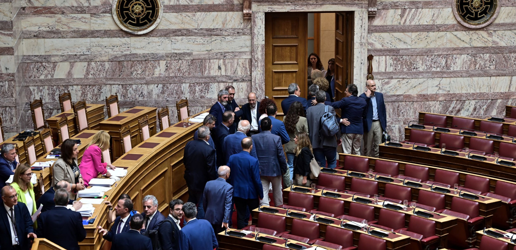 Τη Δευτέρα στη δημοσιότητα τα πόθεν έσχες των βουλευτών για το 2022 και το 2023