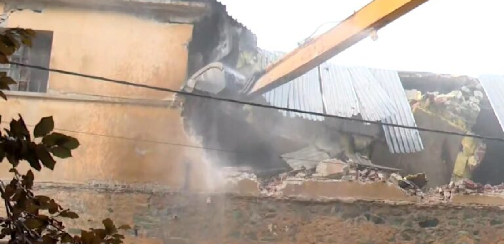 Θεσσαλονίκη: Κατεδαφίζεται η ιστορική «Αλυσίδα» - Eργοστάσιο υποδημάτων το 1935, μπουζούκια στα 90s (βίντεο)