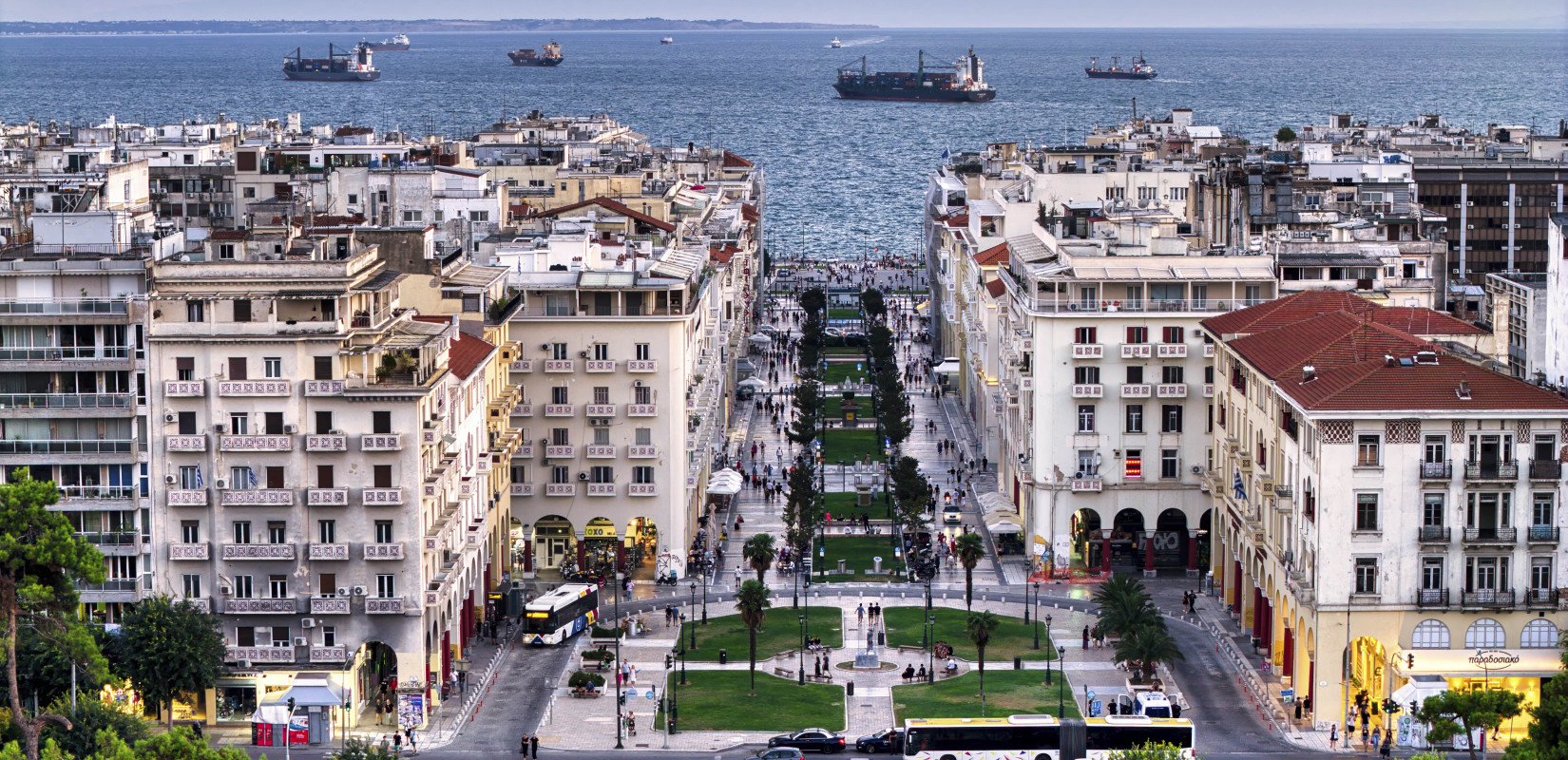 Η καρδιά της Θεσσαλονίκης αποκτά νέο πρόσωπο: Αναβαθμίζεται ο άξονας της Αριστοτέλους με ΕΣΠΑ της ΠΚΜ