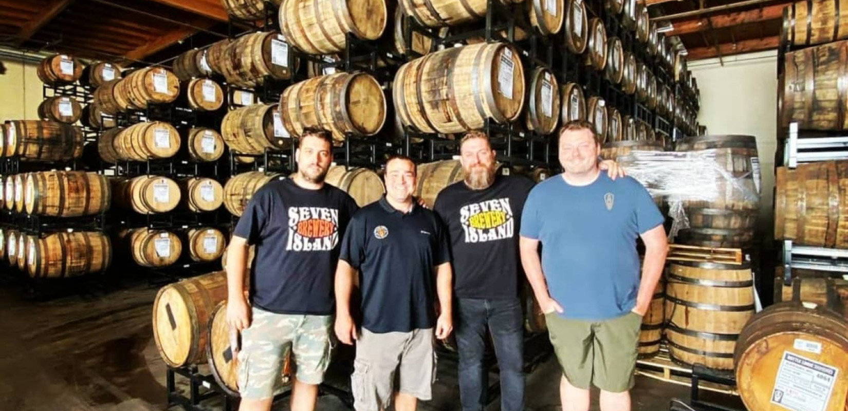 Μπύρες με τζατζίκι και γαλακτομπούρεκο ταξιδεύουν από τη Θεσσαλονίκη μέχρι και τη Χαβάη