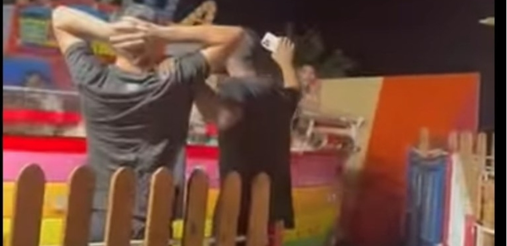Ρόδος - Λούνα παρκ: Ο πραγματογνώμονας της επιχείρησης «ρίχνει» το φταίξιμο στους ανήλικους - Η Αστυνομία μιλά για «θραύση καθίσματος»