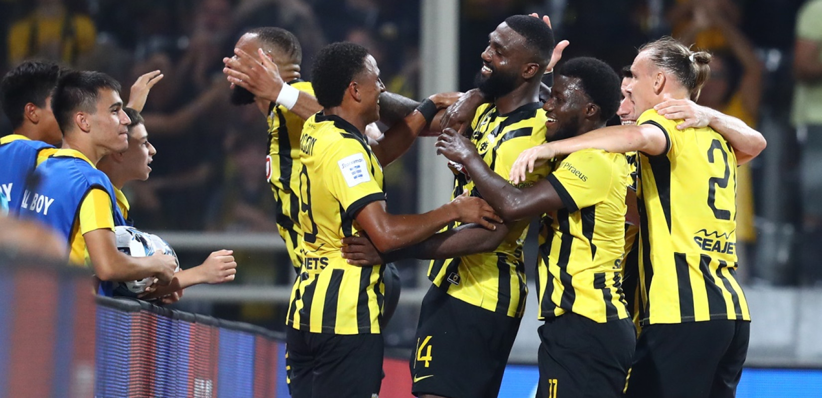Super League: H AEK ζορίστηκε αλλά λύγισε τον Αστέρα