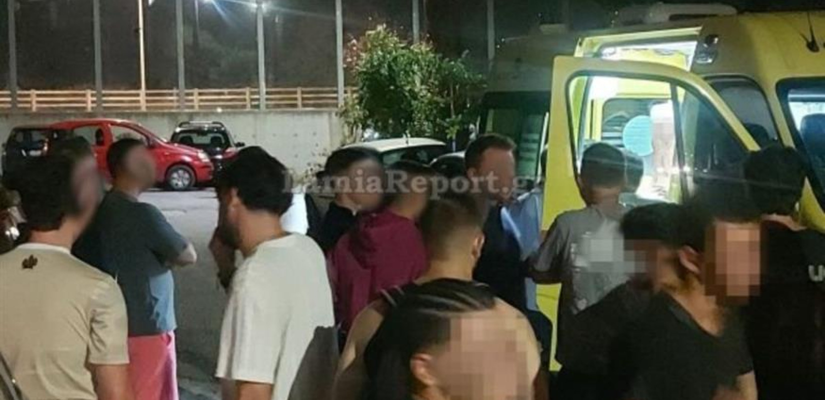 Άγριο ξύλο στα Καμένα Βούρλα - Τέσσερις τραυματίες στο νοσοκομείο