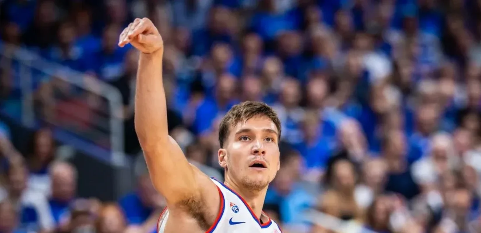 Σερβία: Νοκ άουτ για το υπόλοιπο του Ευρωμπάσκετ ο Μπογκντάνοβιτς