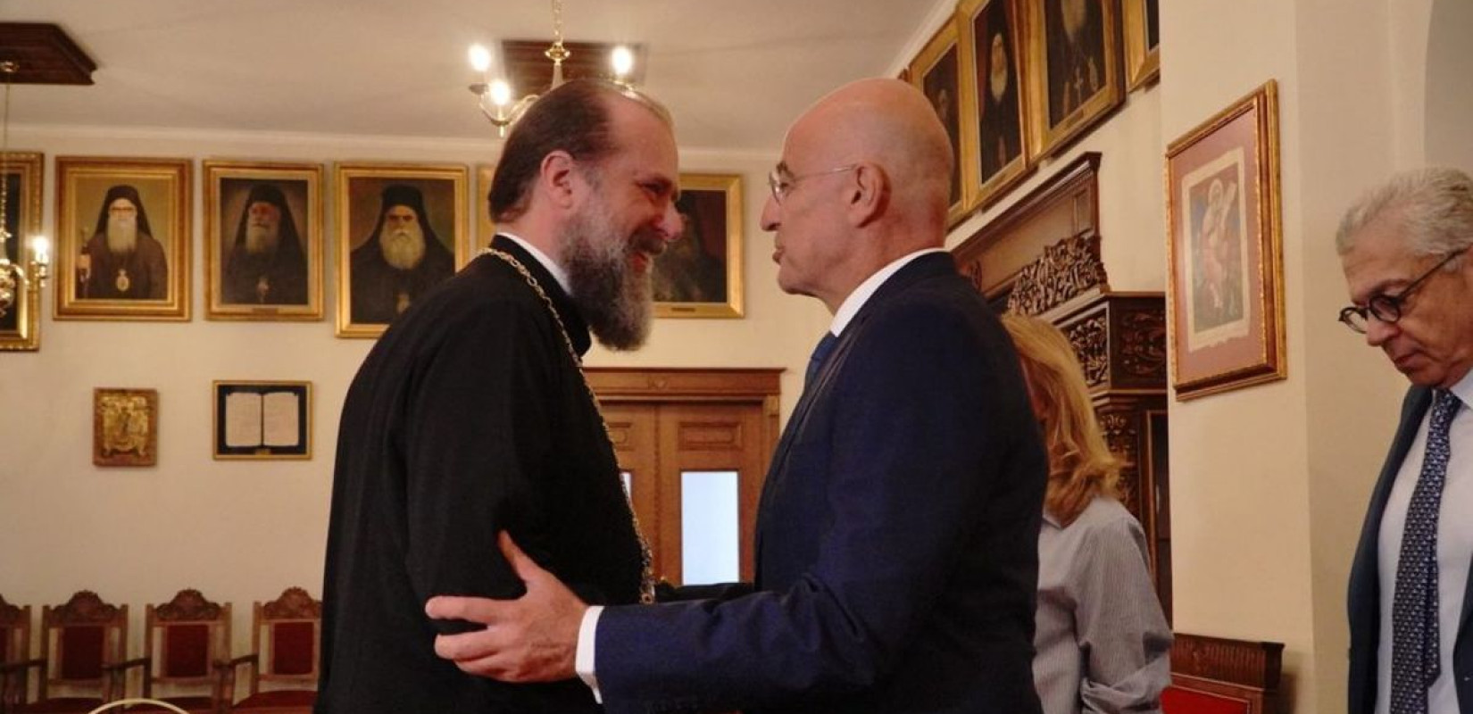 Θεσσαλονίκη: Επίσκεψη Δένδια στη Μητρόπολη - Συναντήθηκε με τον Φιλόθεο