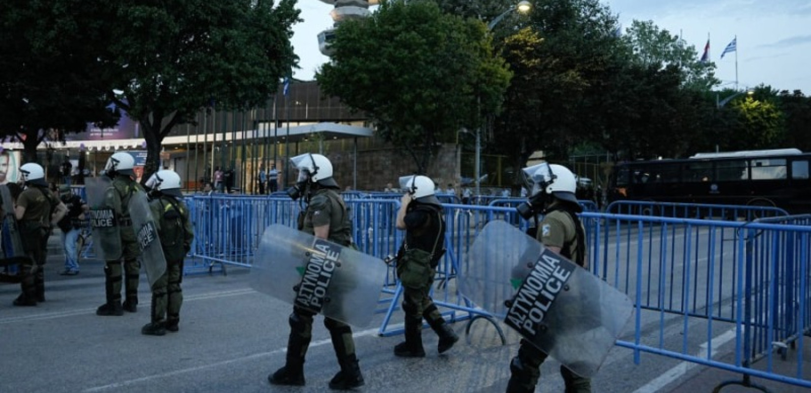 Θεσσαλονίκη: Σε εφαρμογή τα κυκλοφοριακά μέτρα για την 89η ΔΕΘ – «Κόβεται» το κέντρο της πόλης από σήμερα Θεσσαλονίκη: Σε εφαρμογή τα κυκλοφοριακά μέτρα για την 89η ΔΕΘ – «Κόβεται» το κέντρο της πόλης από σήμερα