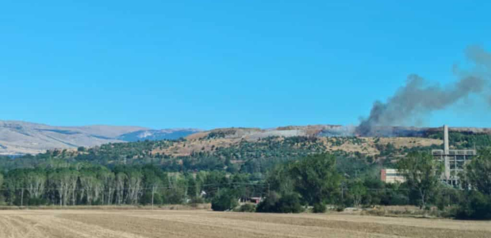 Πτολεμαΐδα: Πυρκαγιά στο παλαιό Ορυχείο Κομάνου