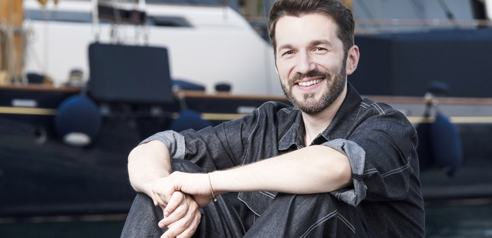 Θεσσαλονίκη: Ένα «Ταξιδάκι Αναψυχής» με τον Θοδωρή Βουτσικάκη