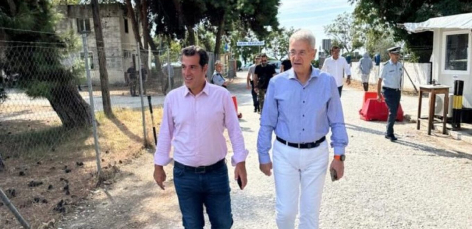 Δομές φιλοξενίας μεταναστών επισκέφτηκε ο Θάνος Πλεύρης: «Το μήνυμα είναι φυλακή ή επιστροφή»