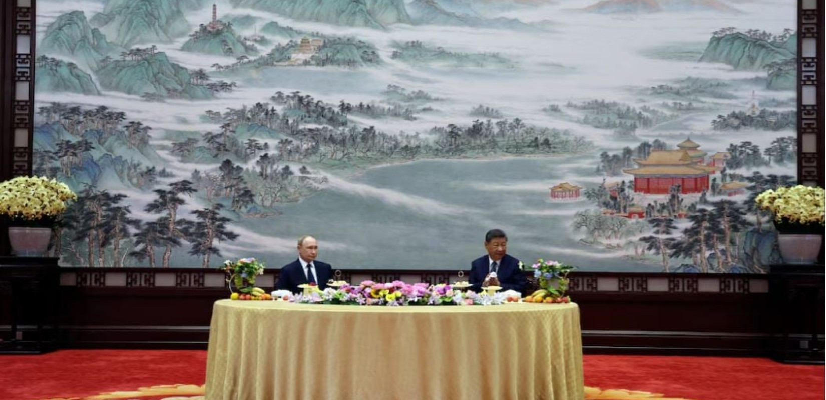 Πούτιν - Σι: Υπέγραψαν συμφωνία για την κατασκευή αγωγού φυσικού αερίου