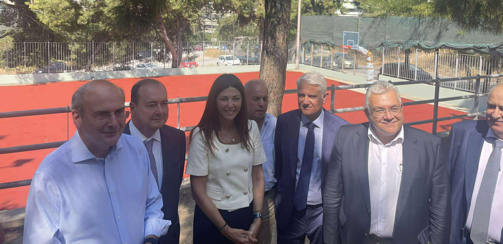 Θεσσαλονίκη: Στο ανακαινισμένο 29ο Δημοτικό Χατζηδάκης - Ζαχαράκη Θεσσαλονίκη: Στο ανακαινισμένο 29ο Δημοτικό Χατζηδάκης - Ζαχαράκη