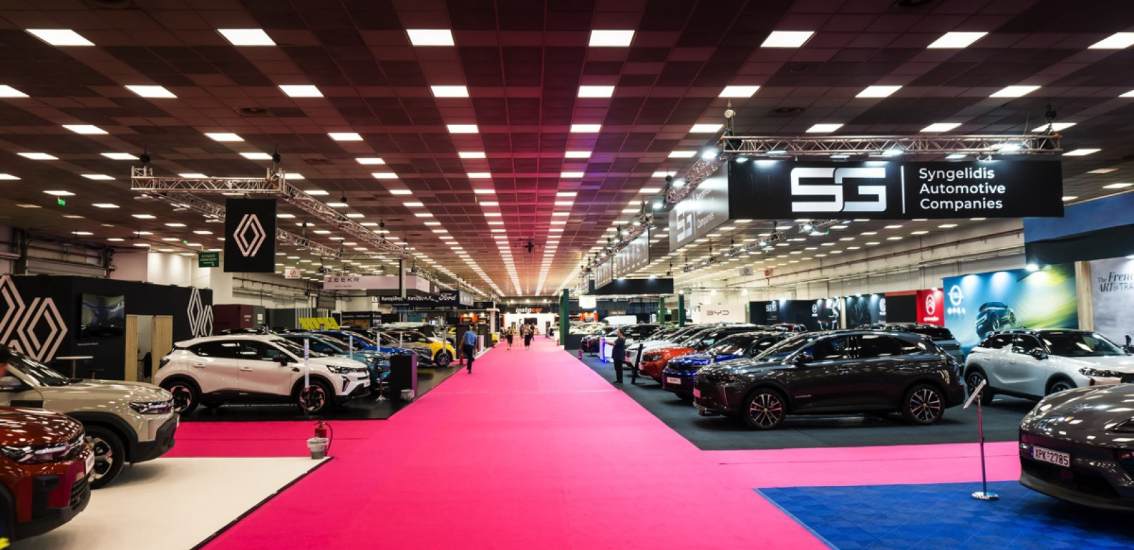 89η ΔΕΘ - «Auto Thessaloniki 2025»: Κεντρίζει τα βλέμματα των επισκεπτών η έκθεση αυτοκινήτων