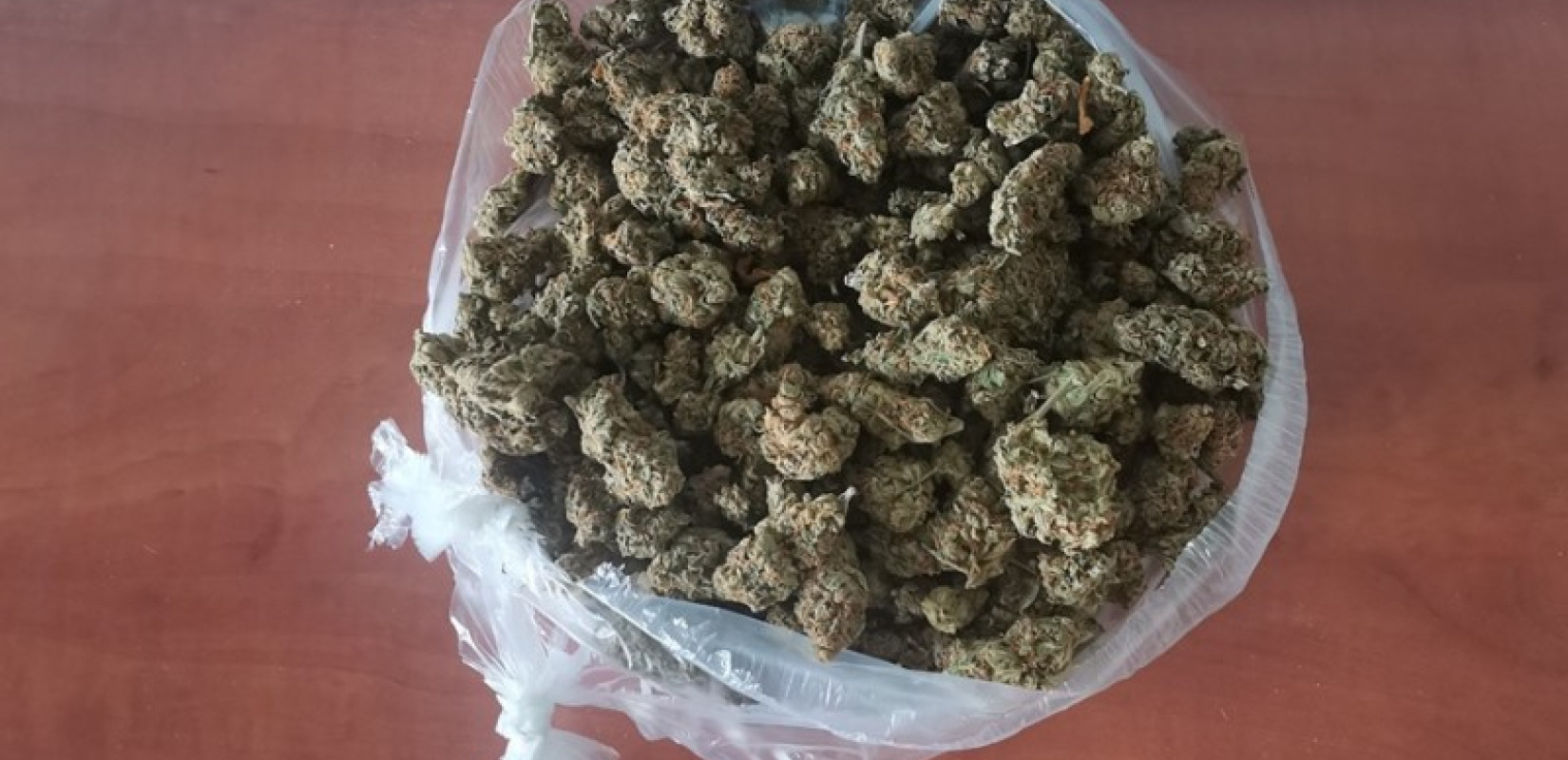 Θεσσαλονίκη: Έκρυβε την κάνναβη κάτω από το κάθισμα – Χειροπέδες σε 28χρονο στη Μενεμένη