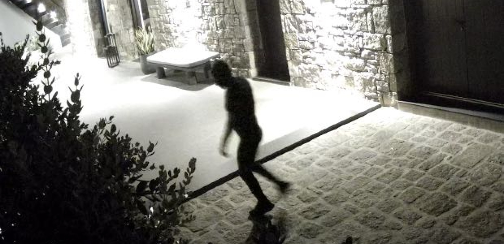 Μύκονος: Βίντεο ντοκουμέντο από την δράση των διαρρηκτών που έκλεψαν τον επιχειρηματία από τη Θεσσαλονίκη