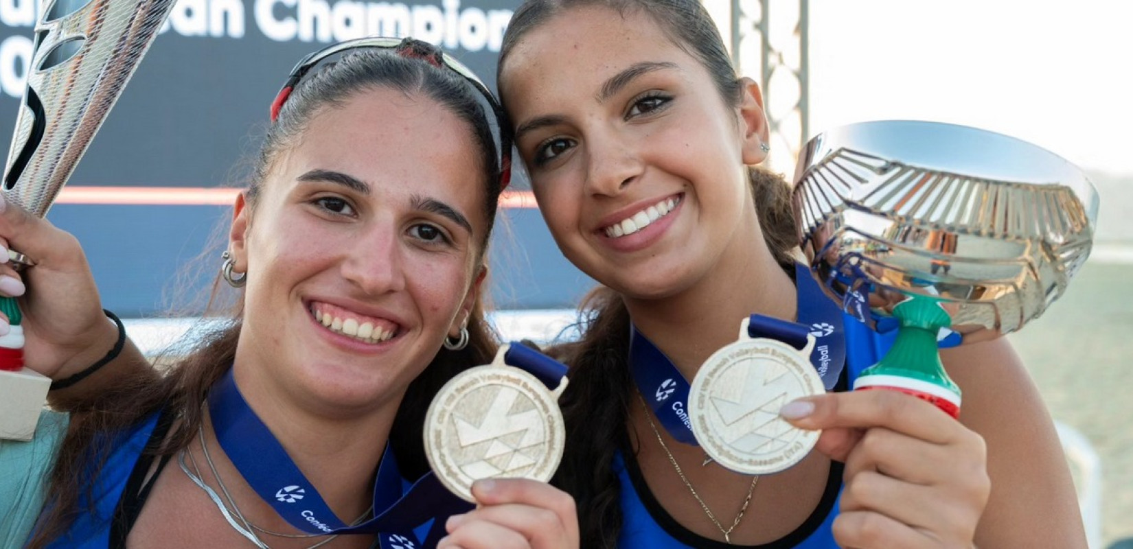 Μπιτς βόλεϊ Κ18: Στην κορυφή της Ευρώπης οι Ελληνίδες Αλεξόγλου και Πασχαλάκη (βίντεο)