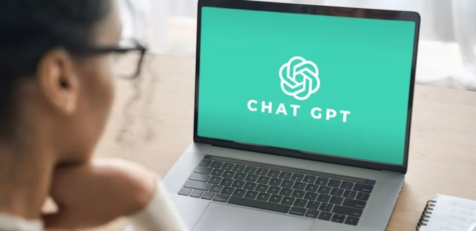 Νέα εποχή για το ChatGPT: Θα αναγνωρίζει ανήλικους χρήστες και θα παρεμβαίνει σε κρίσεις αυτοκτονίας