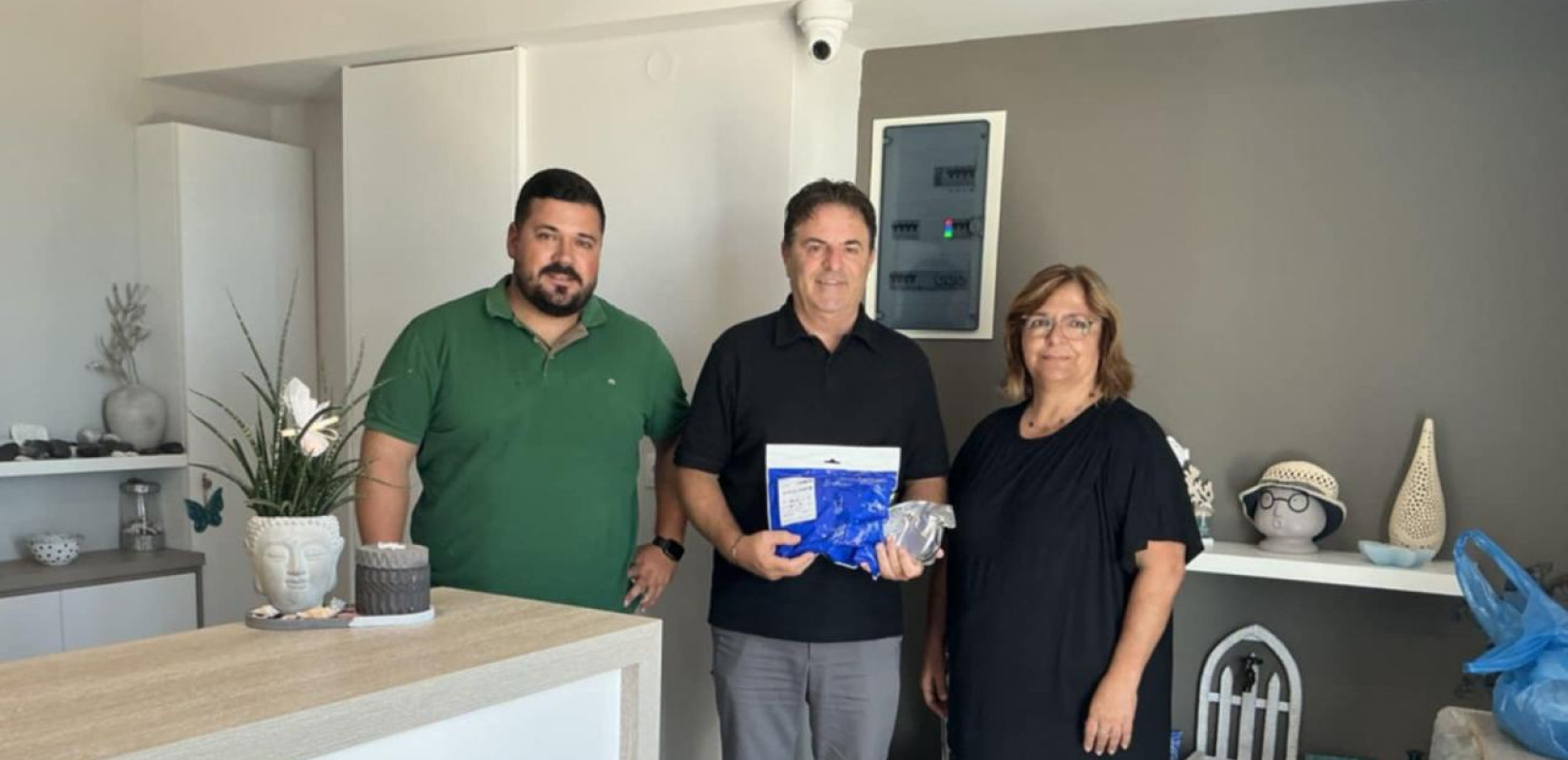 Ρέθυμνο: Οικογένεια δώρισε προστατευτικές μάσκες αξίας 2.100 ευρώ στους Εθελοντές της Πολιτικής Προστασίας