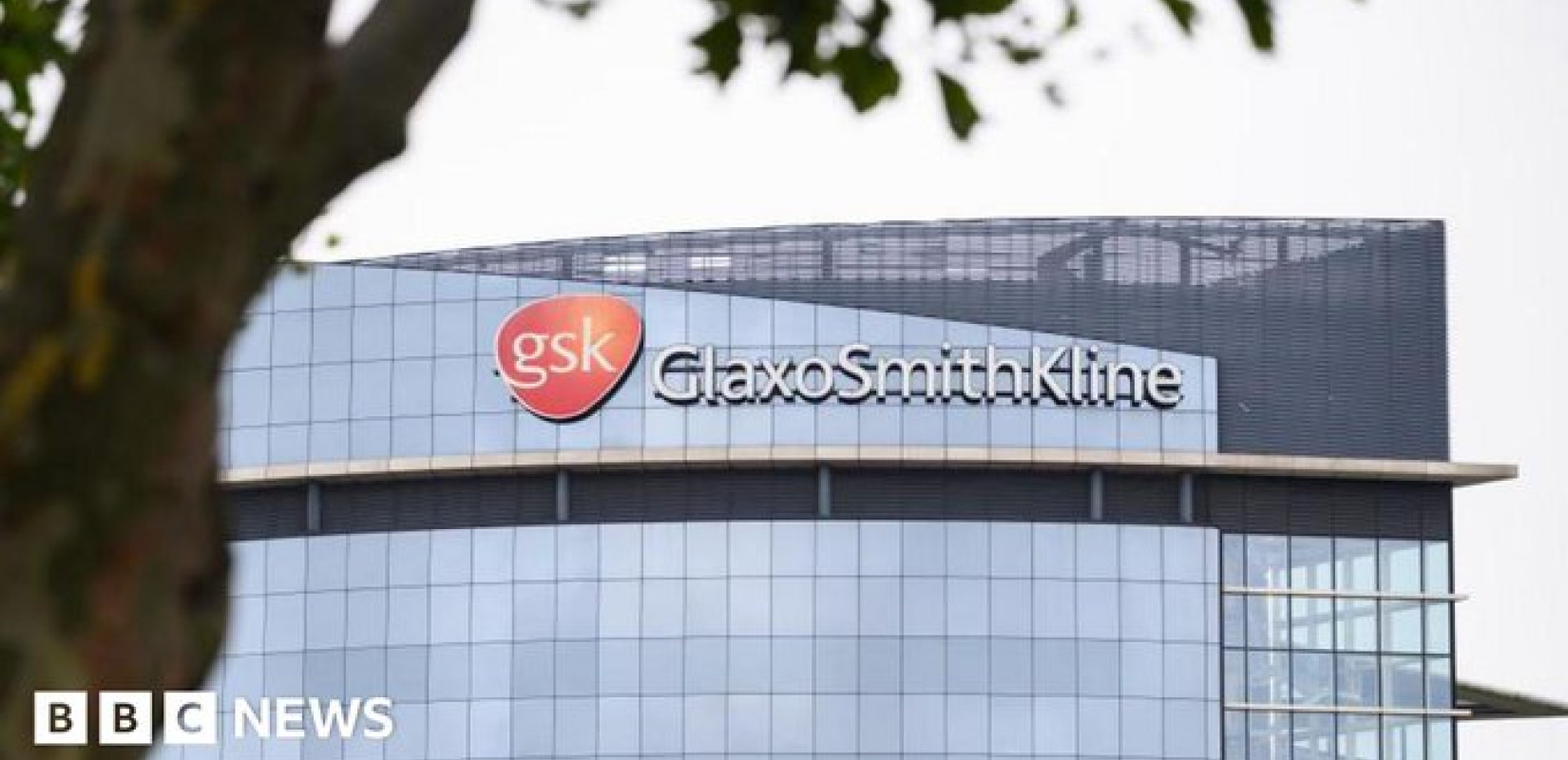 Βρετανία: Η φαρμακευτική εταιρεία GSK επενδύει 30 δισεκατομμύρια στις ΗΠΑ μετά την επίσκεψη του Τραμπ