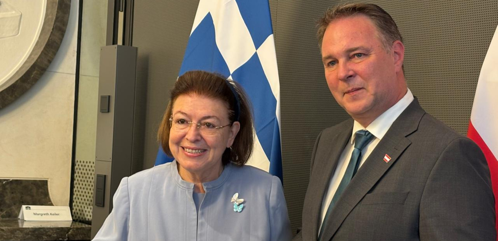 Λ. Μενδώνη: Συναντήθηκε με τον αντικαγκελάριο και υπουργό κατοικίας της Αυστρίας