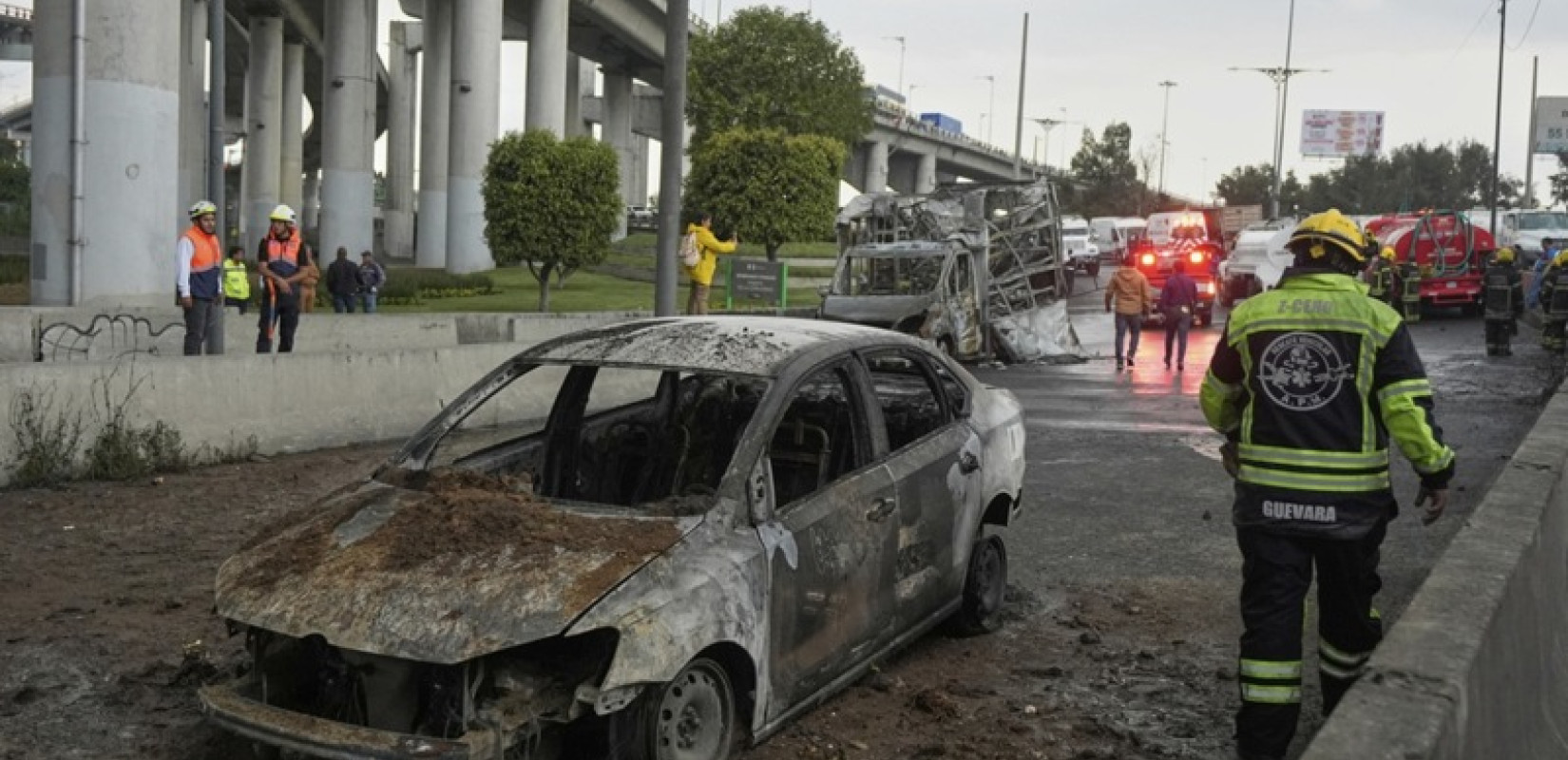 Μεξικό: Έκρηξη βυτιοφόρου σκότωσε τρεις ανθρώπους και τραυμάτισε δεκάδες