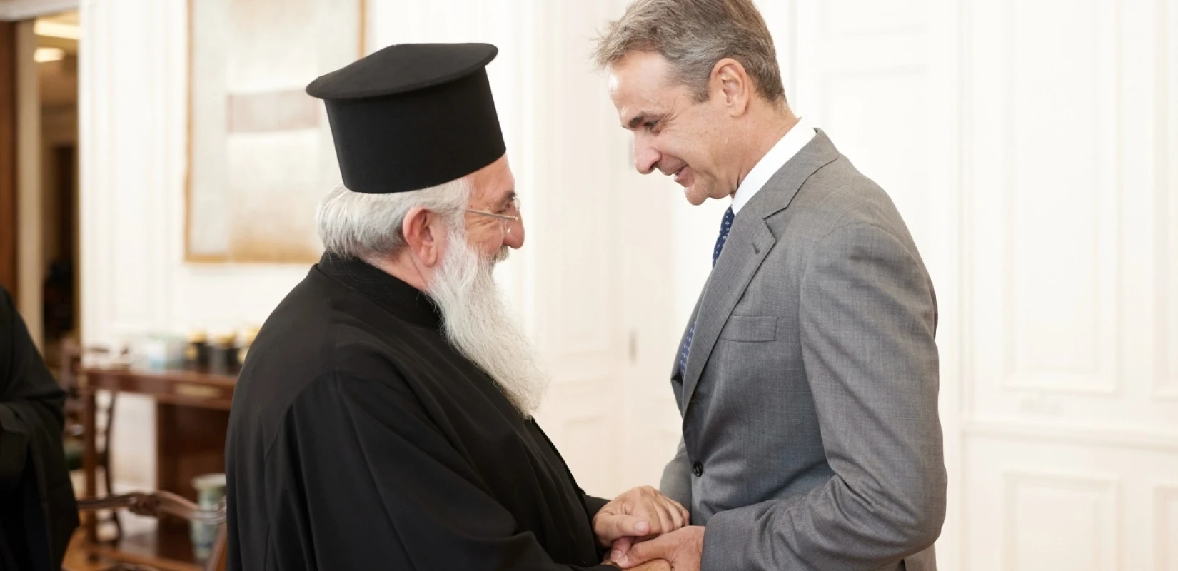 Κυριάκος Μητσοτάκης: Συναντήθηκε με τον Αρχιεπίσκοπο Κρήτης Ευγένιο στο Μέγαρο Μαξίμου