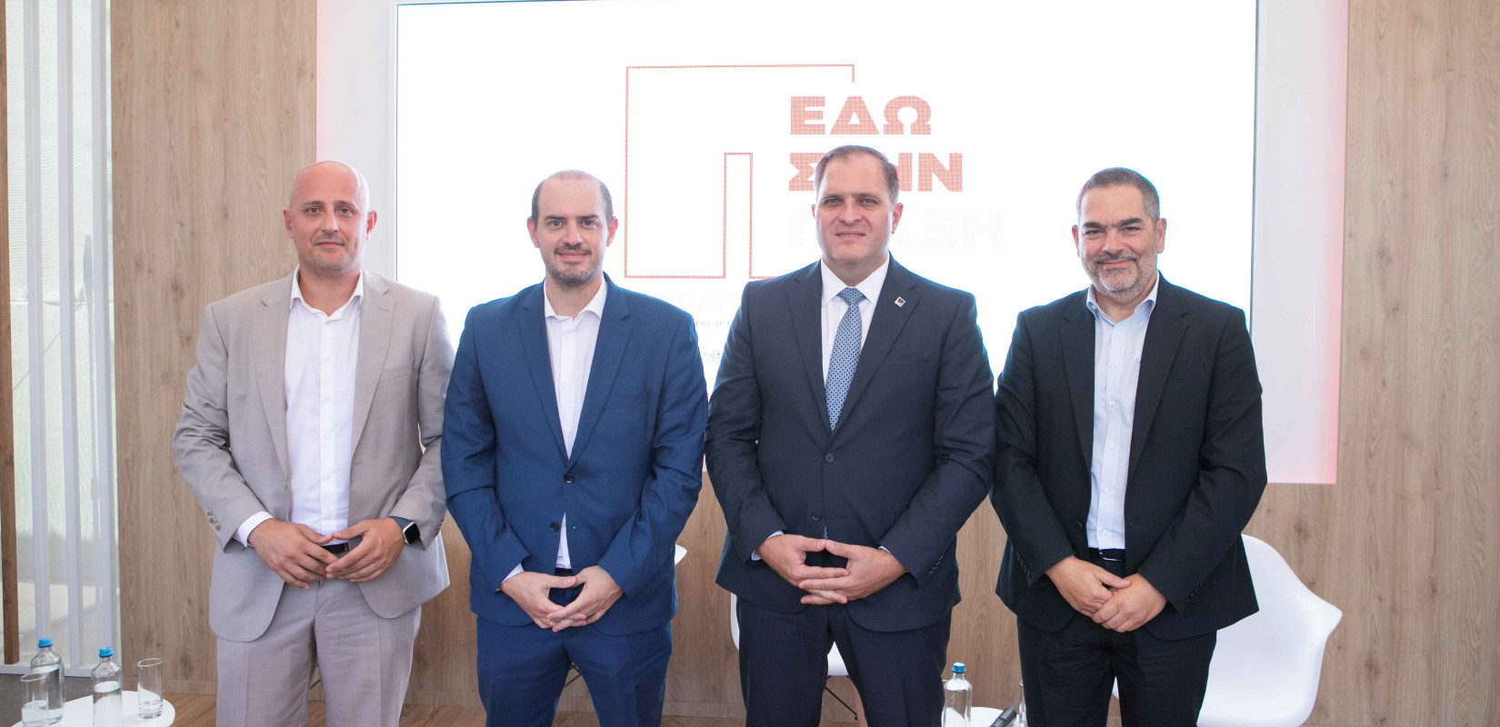 Παπαστράτος στη ΔΕΘ: Συζήτηση για το παράνομο εμπόριο καπνικών προϊόντων - Επιπτώσεις και Προκλήσεις