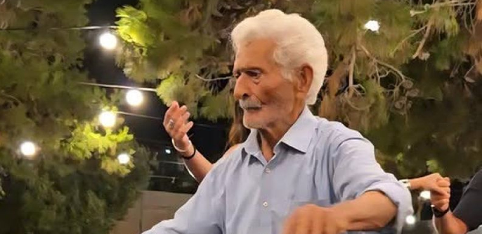 Θλίψη στη Σχοινούσα: «Έφυγε» ο 92χρονος Γιώργος Κωβαίος - Το σύμβολο χαράς και λεβεντιάς που συγκίνησε όλη την Ελλάδα