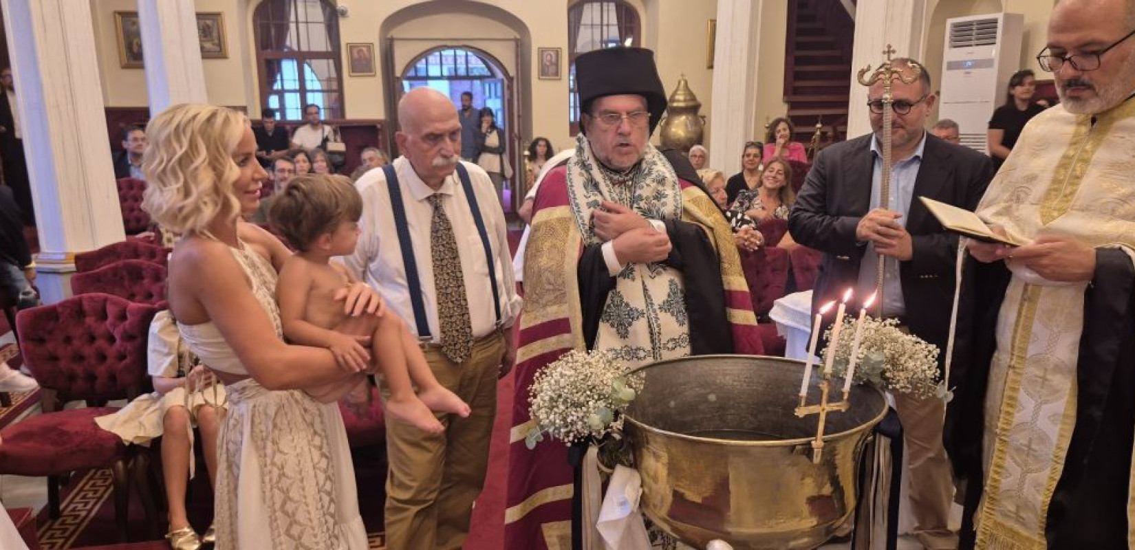 Συγκινητικές στιγμές στην Κωνσταντινούπολη: Βάπτιση στο Μπαλίνο μετά από 72 χρόνια