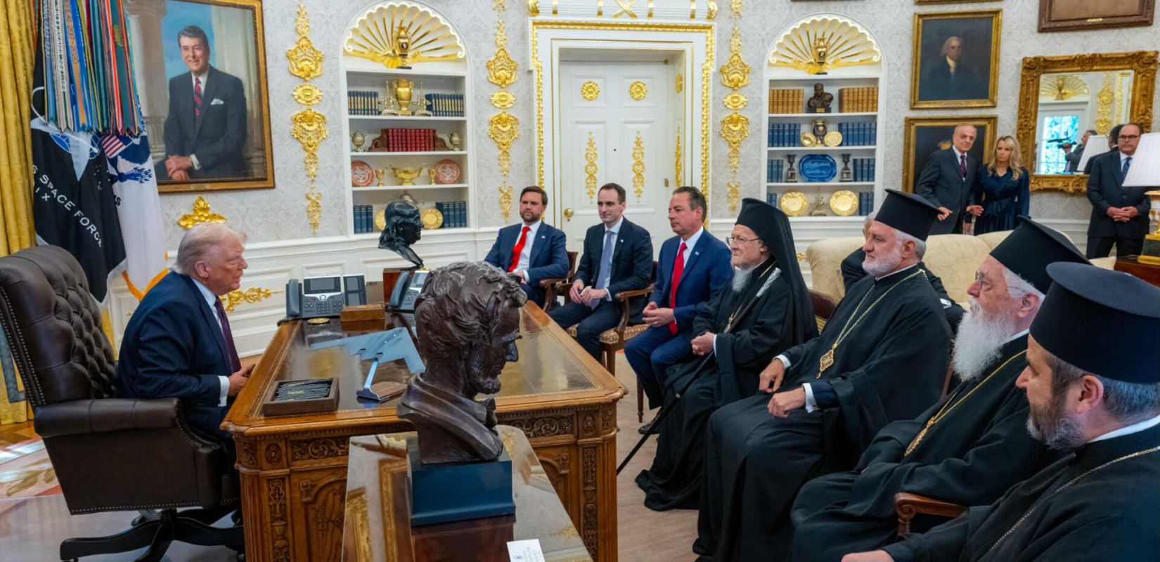 Συνάντηση Τραμπ - Βαρθολομαίου στο Οβάλ Γραφείο - Τι δήλωσε ο Οικουμενικός Πατριάρχης