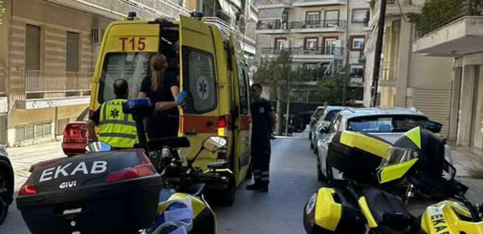 Θεσσαλονίκη: Πτώση γυναίκας από μπαλκόνι στην Τριανδρία - Στο νοσοκομείο σε κρίσιμη κατάσταση