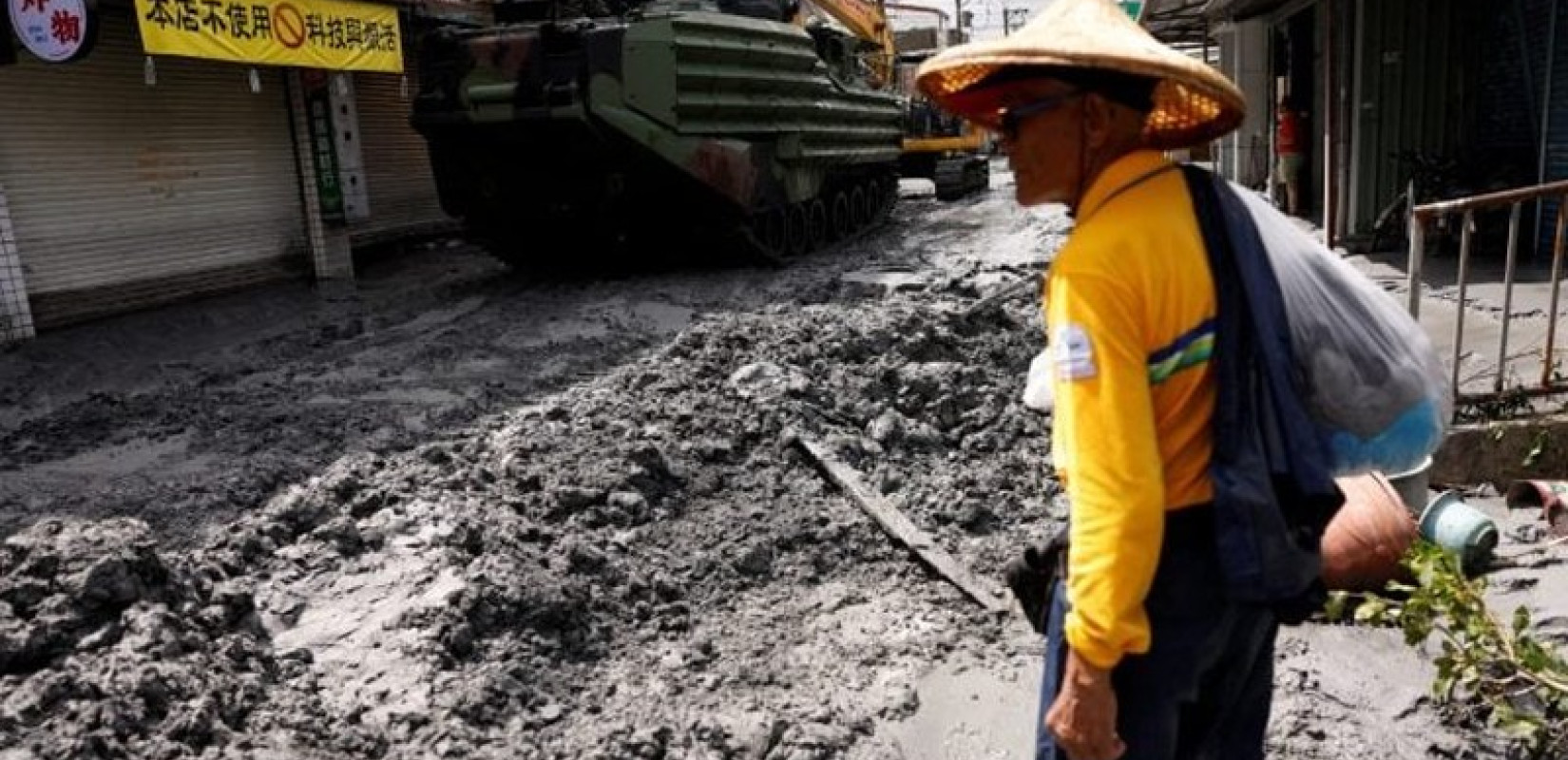 Yπερτυφώνας Ραγκάσα: Τουλάχιστον 14 νεκροί και δεκάδες αγνοούμενοι στην ανατολική Ταϊβάν μετά από κατολίσθηση και πλημμύρες (βίντεο)