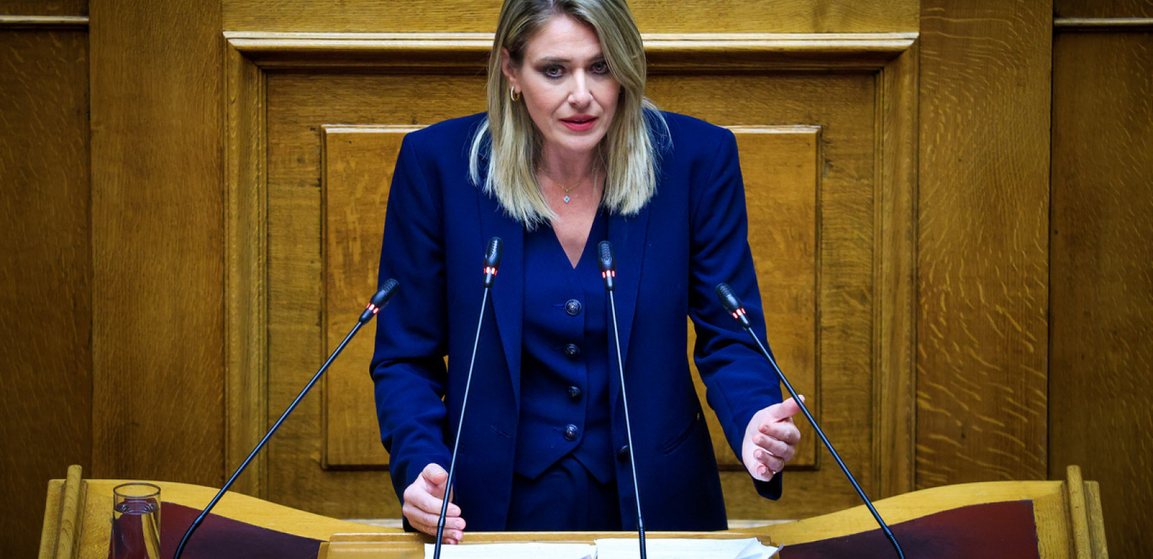 Άννα Ευθυμίου στη «ΜτΚ»: Η οκτάωρη ημερήσια απασχόληση δεν καταργείται