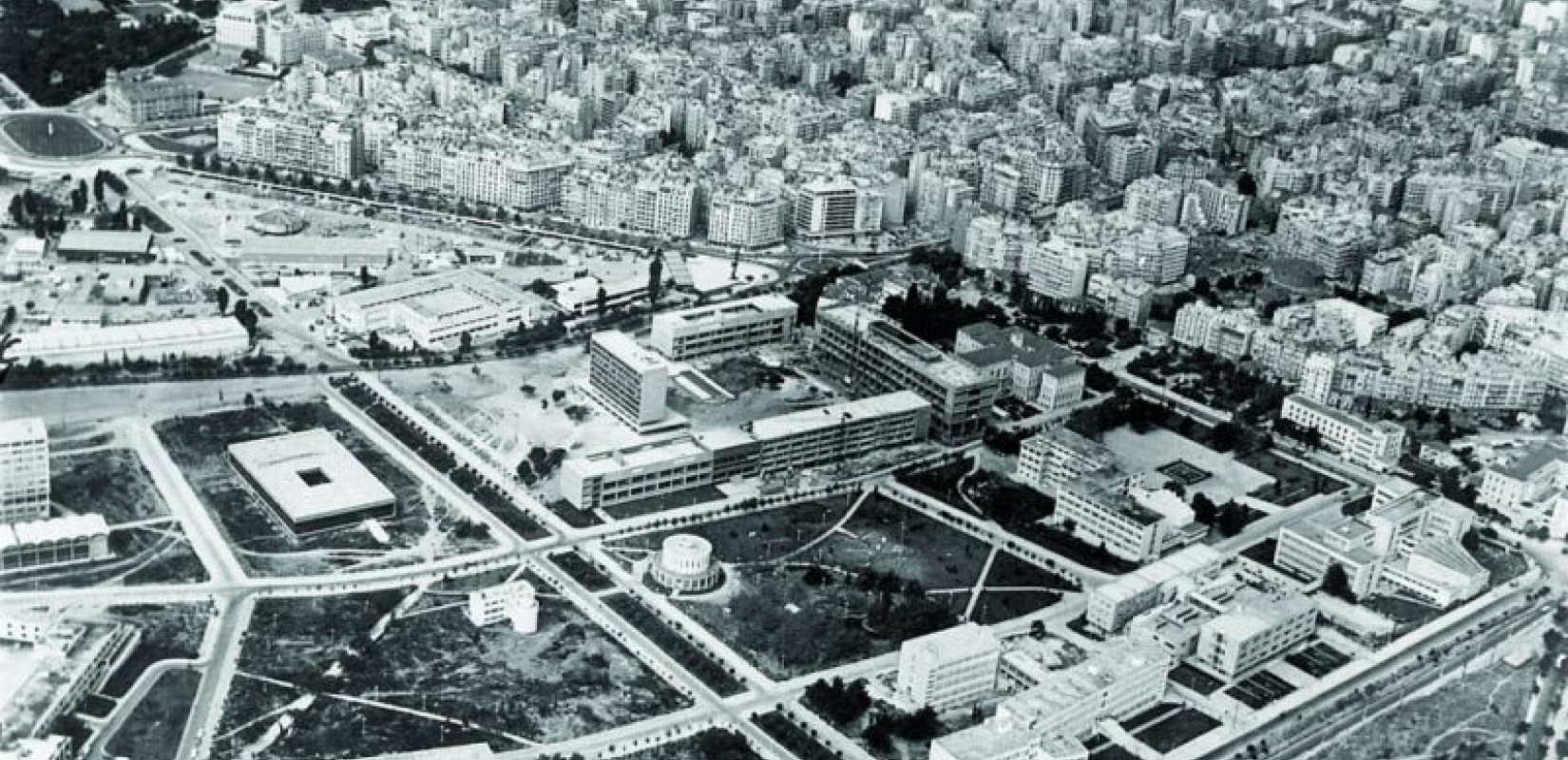 Θεσσαλονίκη: Χάρτης μνήμης - Έκθεση για τα 100 χρόνια του ΑΠΘ αφηγείται την ιστορία της Πανεπιστημιούπολης