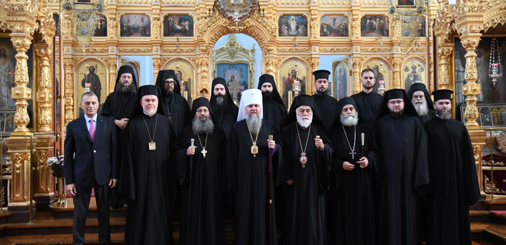 Άγιον Όρος: Στη Σκήτη του Προφήτη Ηλία ο μητροπολίτης Κιέβου κ. Επιφάνιος