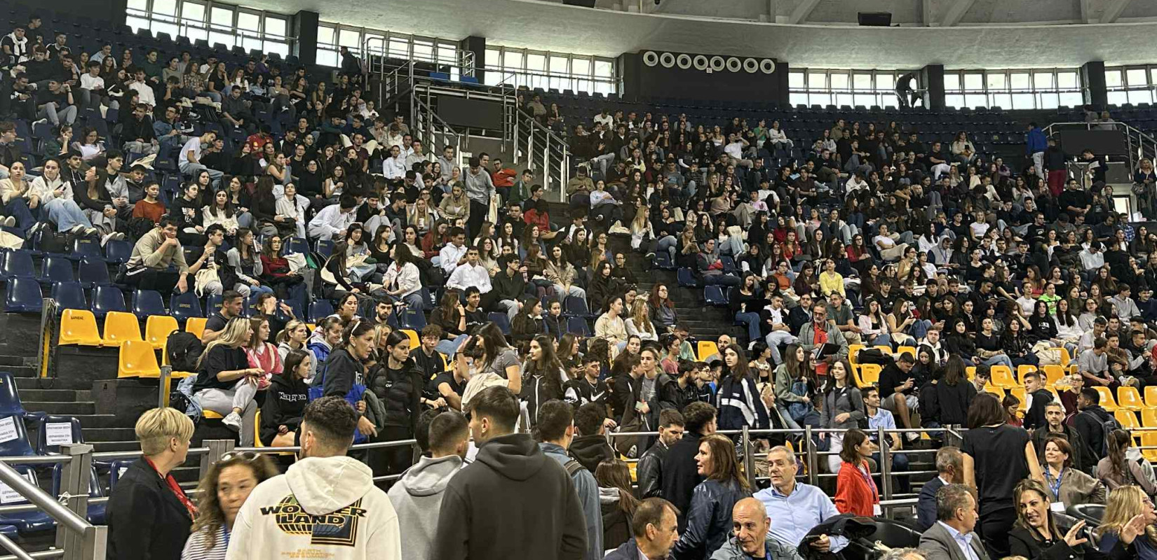 ΑΠΘ: Αγγελούδης - Αναστασιάδης υποδέχτηκαν τους πρωτοετείς σε μία μεγάλη γιορτή στο Παλέ