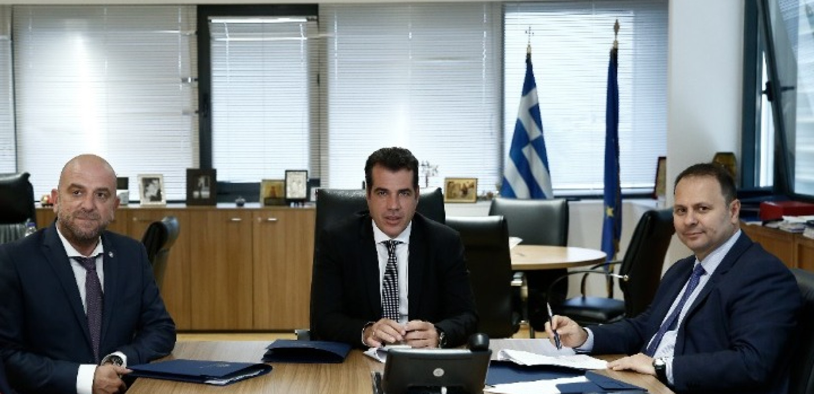 Μνημόνιο συνεργασίας υπέγραψαν υπουργείο Μετανάστευσης και «Υπερταμείο»