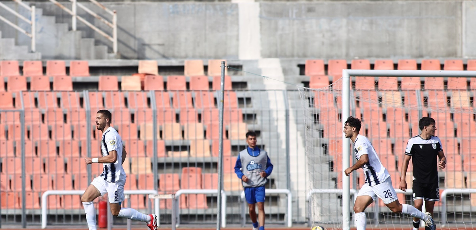 Super League 2: Ο Ηρακλής πήρε το ντέρμπι με τον ΠΑΟΚ Β' και «καλπάζει» προς την άνοδο (βίντεο)