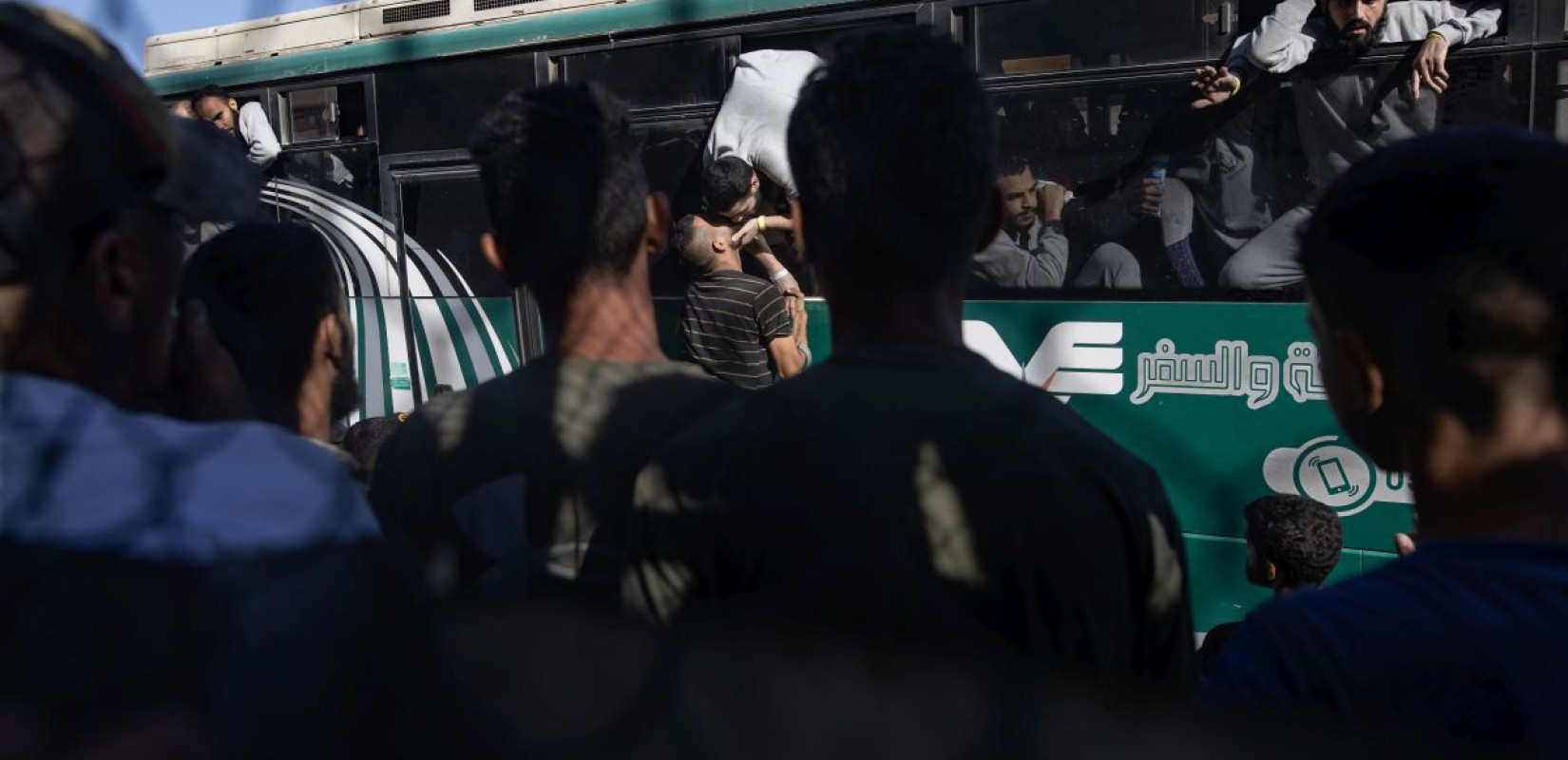 Γάζα: Οι πρώτες σοροί Παλαιστινίων που σκοτώθηκαν στη διάρκεια του πολέμου έφθασαν στον θύλακα