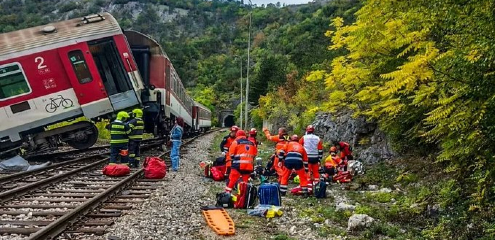 Σλοβακία - Σύγκρουση τρένων: Πάνω από 66 οι τραυματίες (βίντεο)
