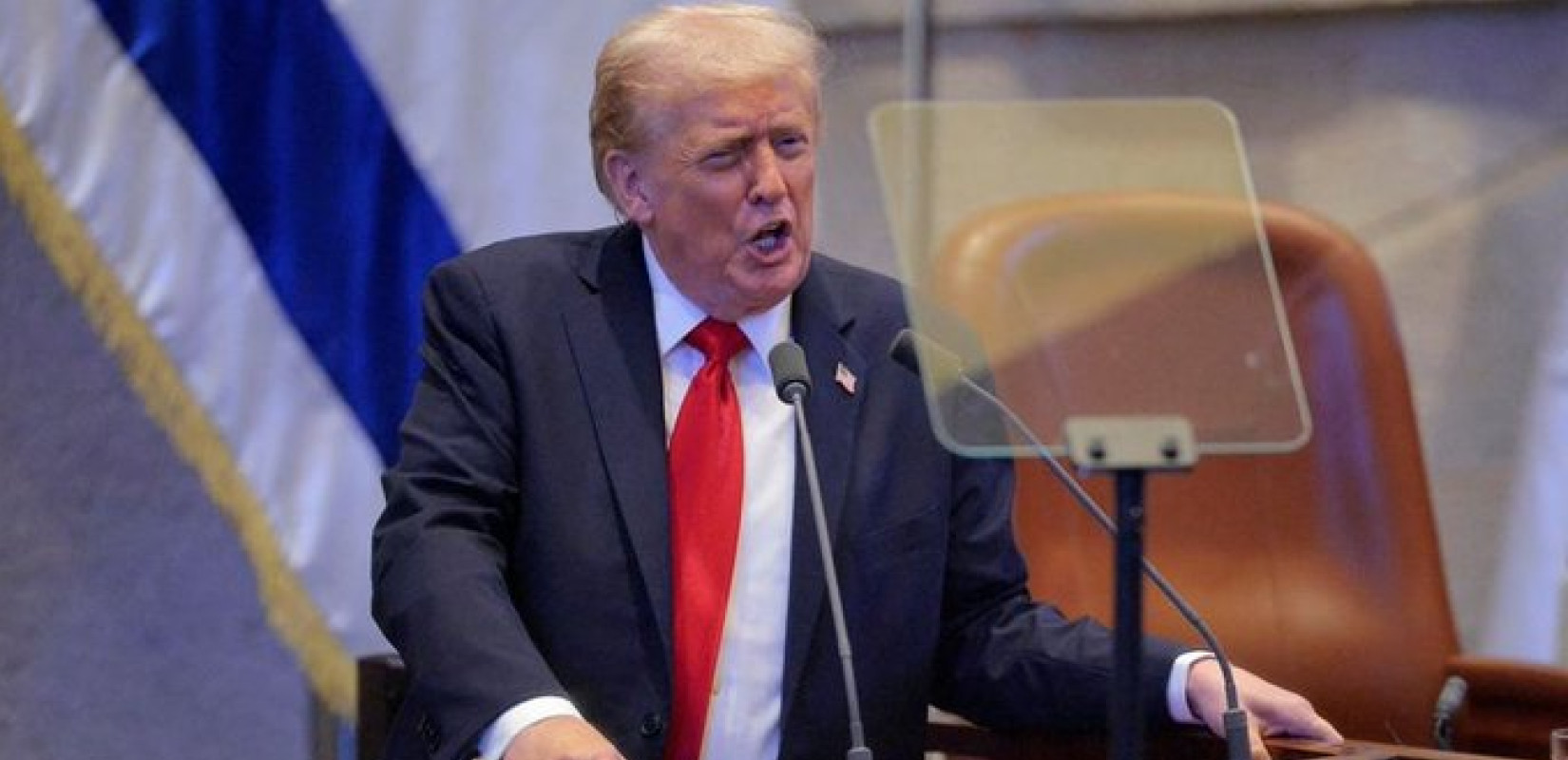 Ντόναλντ Τραμπ: Αυξάνει στο 15% τον «παγκόσμιο δασμό»