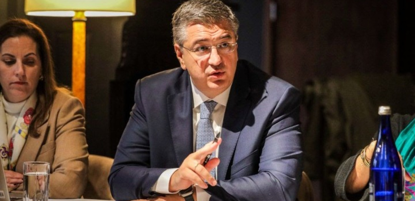 Απ. Τζιτζικώστας: Τον Νοέμβριο υπογραφές για τον κάθετο άξονα Ελλάδας, Βουλγαρίας Ρουμανίας