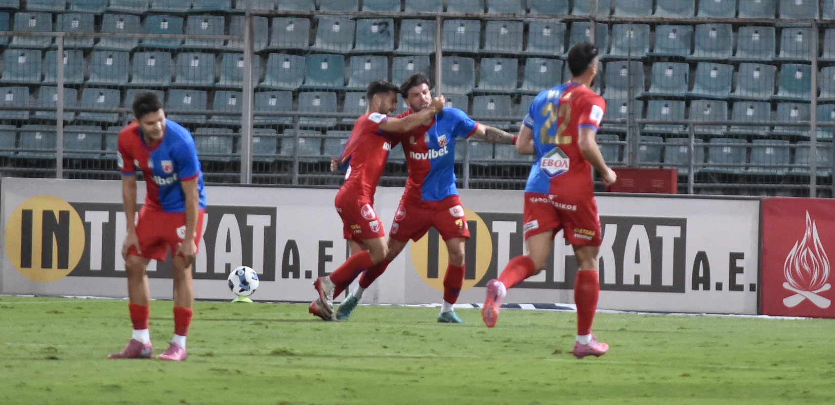 Super League: Ο Βόλος υπέταξε τον Πανσερραϊκό, πήρε βαθμό στην Τρίπολη η Κηφισιά