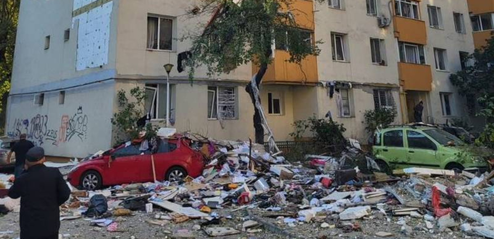 Φονική έκρηξη σε πολυκατοικία στο Βουκουρέστι - Δύο νεκροί, 12 τραυματίες (βίντεο)
