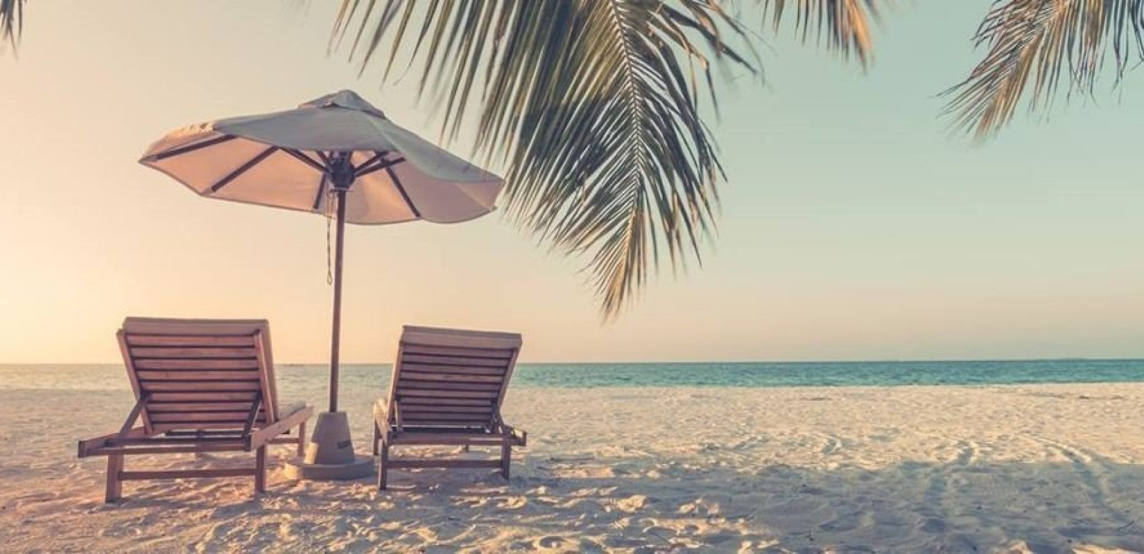 Εφαρμογή για κράτηση... ομπρέλας και ξαπλώστρας