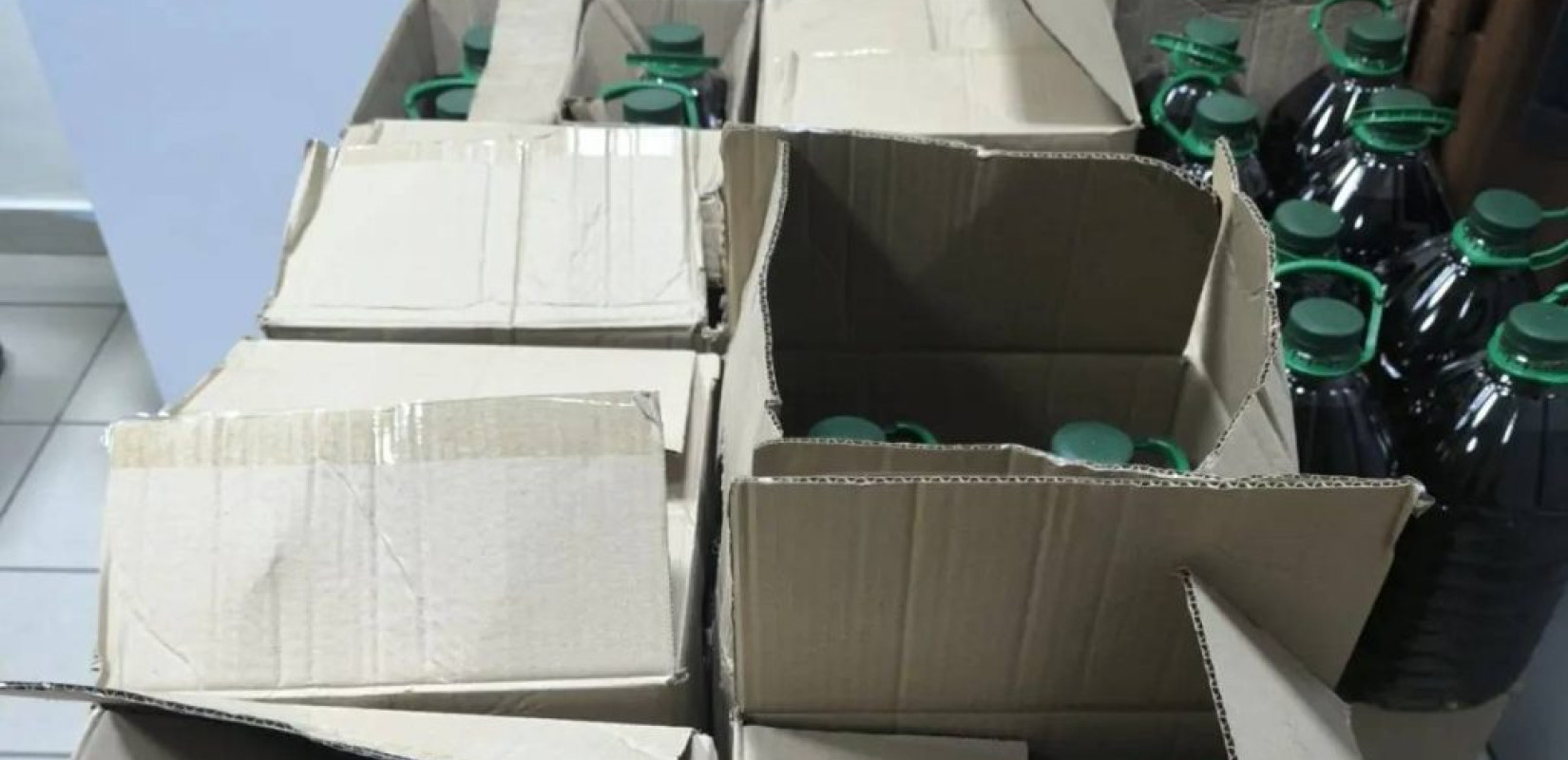 Καματερό: Κατασχέθηκαν 600 λίτρα ελαιολάδου αμφιβόλου προελεύσεως και ποιότητας